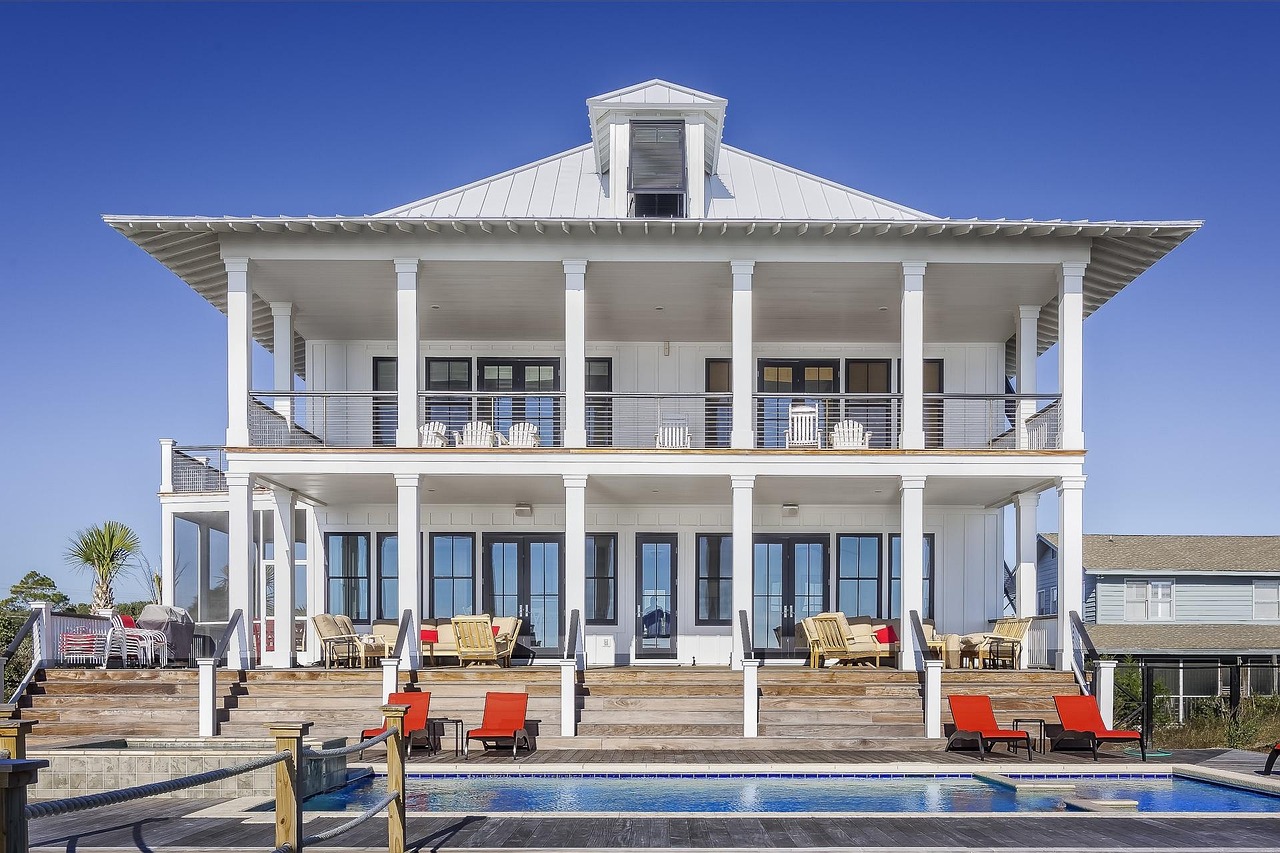 FloodMeister Residential Protect your property with our robust residential flood barriers built for reliability, fast setup, and long-lasting defense against water intrusion.